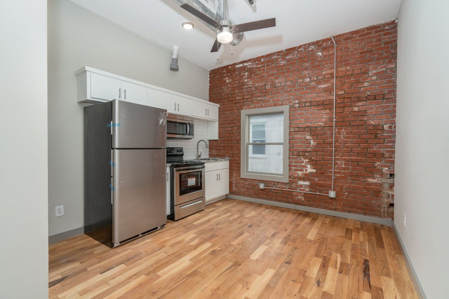 The Davis Group Property Image