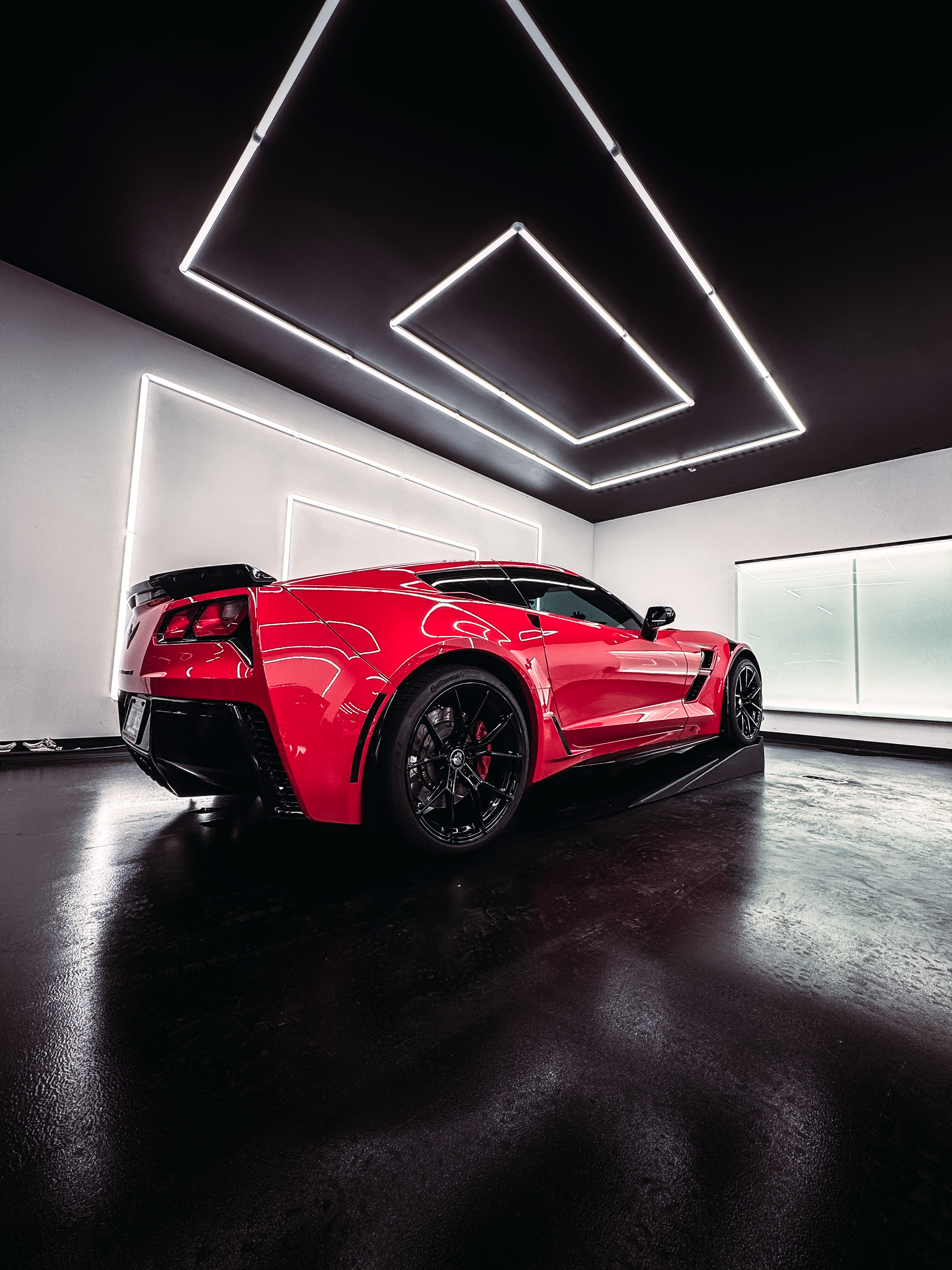 red car