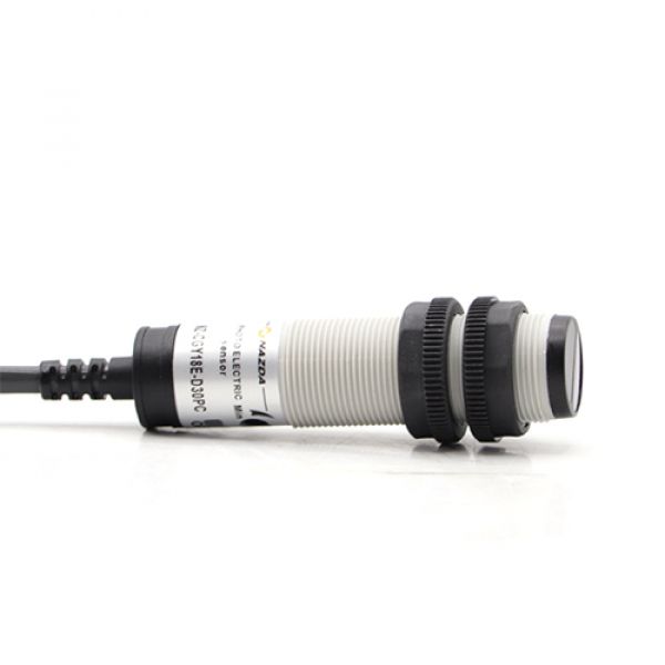 Sensor Fotoelétrico Nazda NZ-CGY18E-D30PC 18mm² Distância Sensora 30cm Ajustavél Difuso Cabo PNP NO+NC