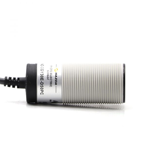 Sensor Fotoelétrico Nazda NZ-CGY30E-D50PC 30mm² Distância Sensora 50cm Difuso PNP NO+NC