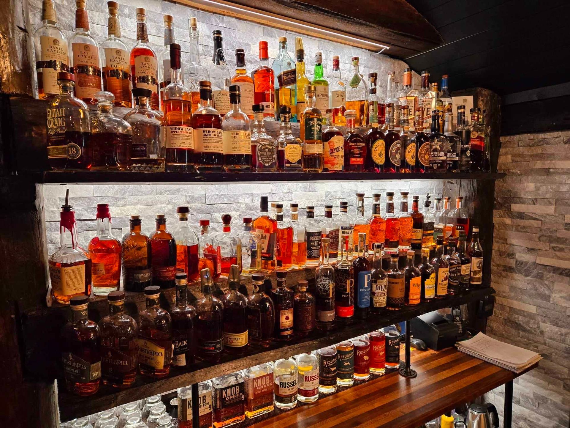 bar 