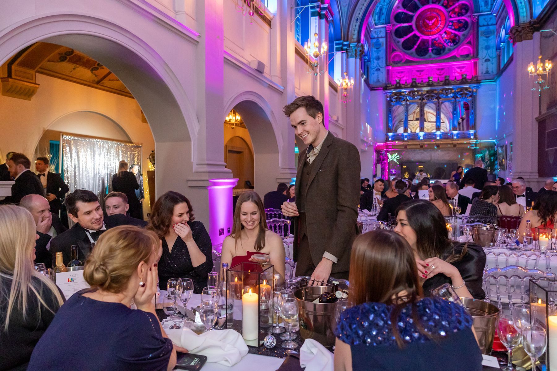 event photography reading close up magician