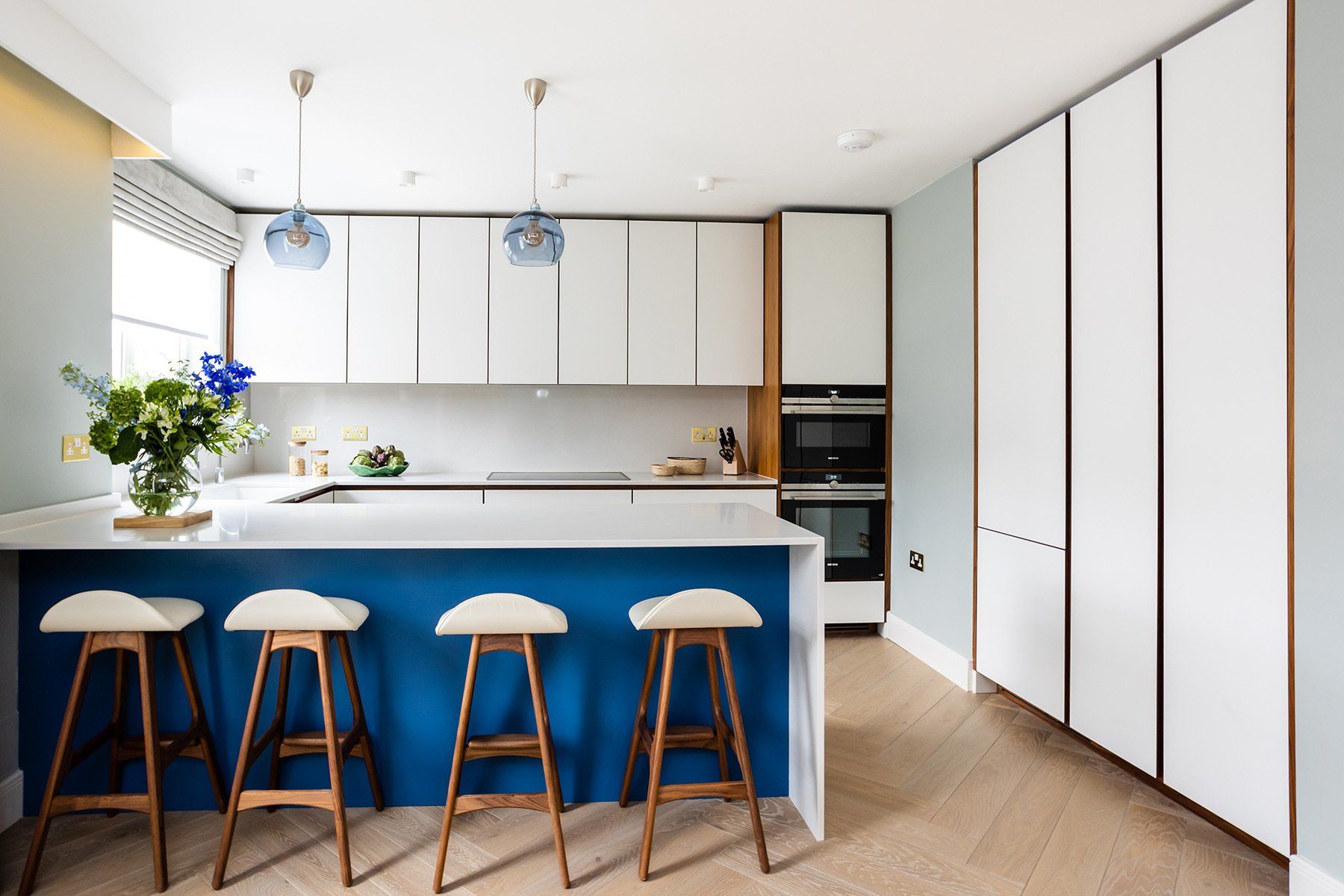 property photographer reading kitchen interior