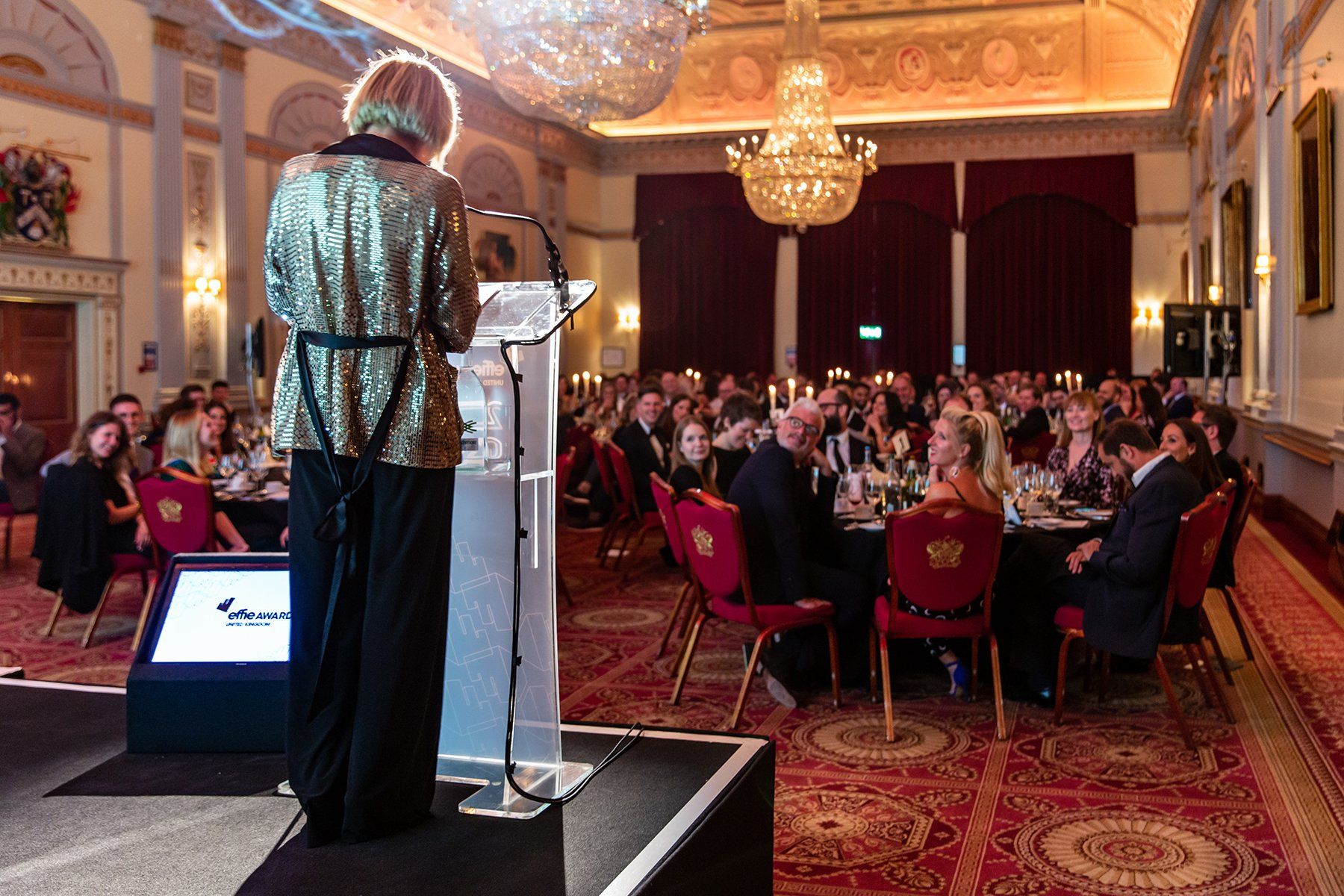 event photographer reading female presenter