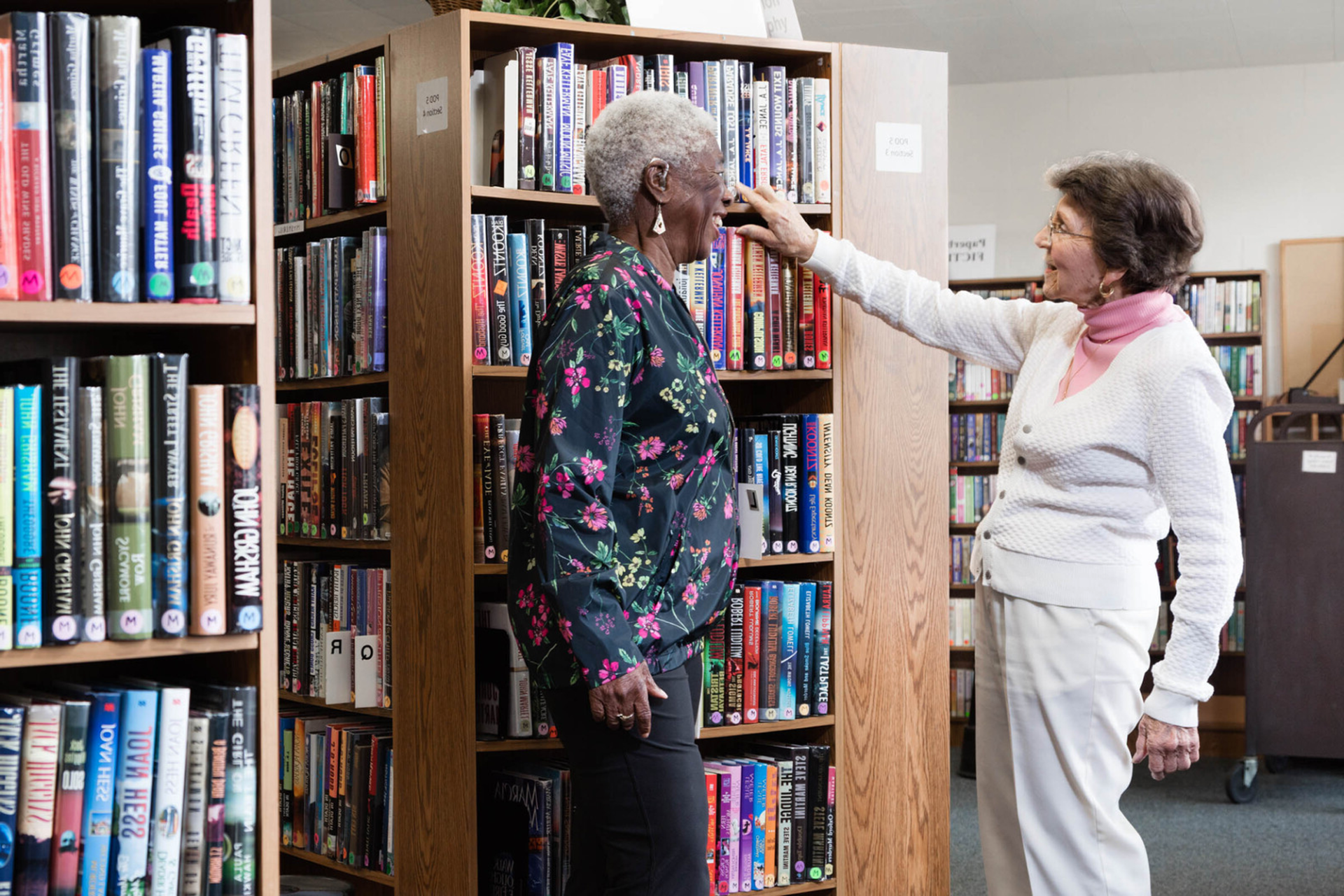 seniors in library