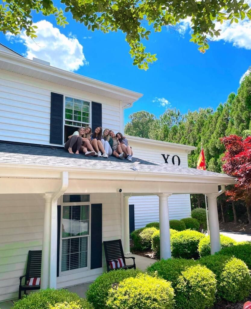 Chi Omega Legacies