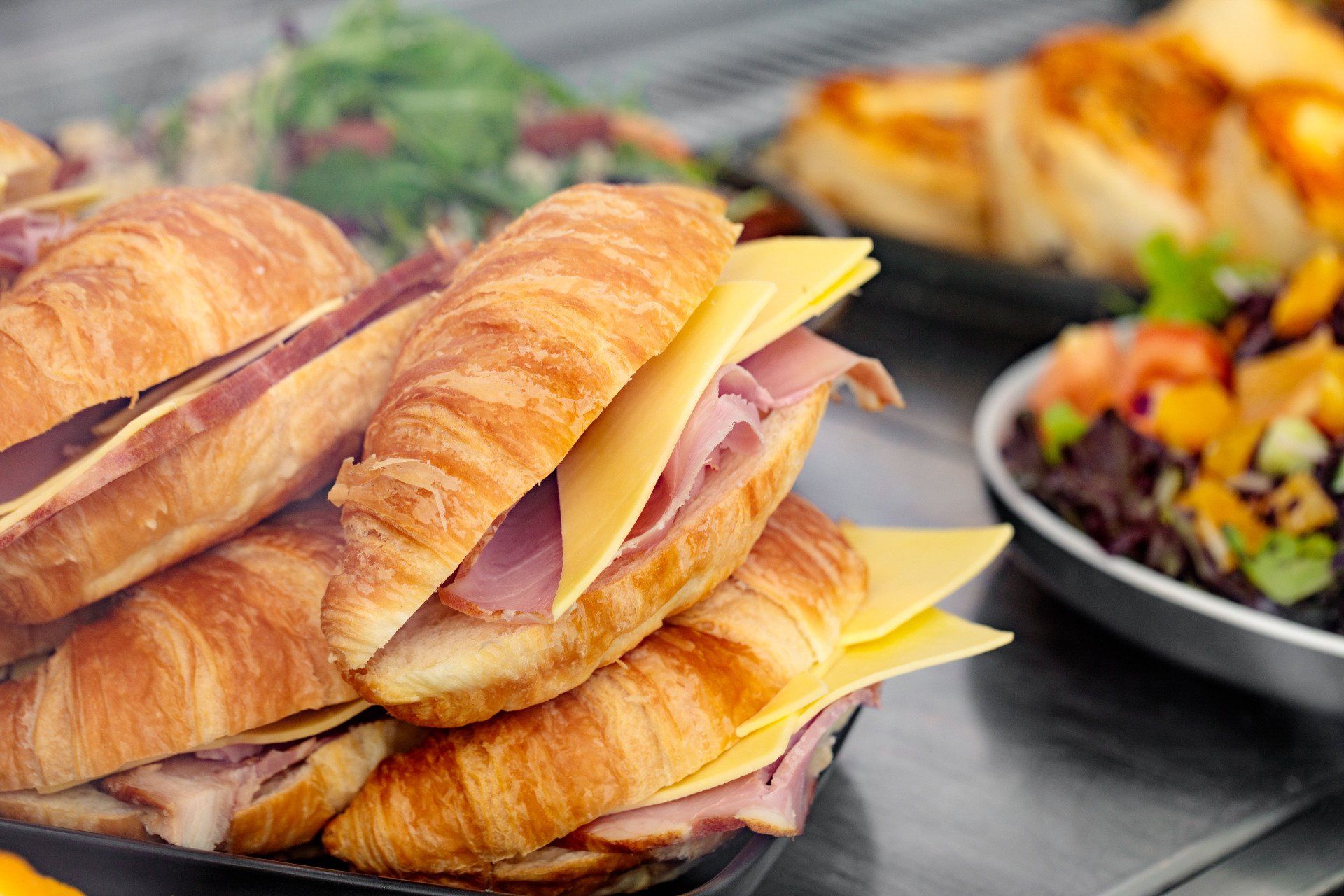 croissant ham and cheese