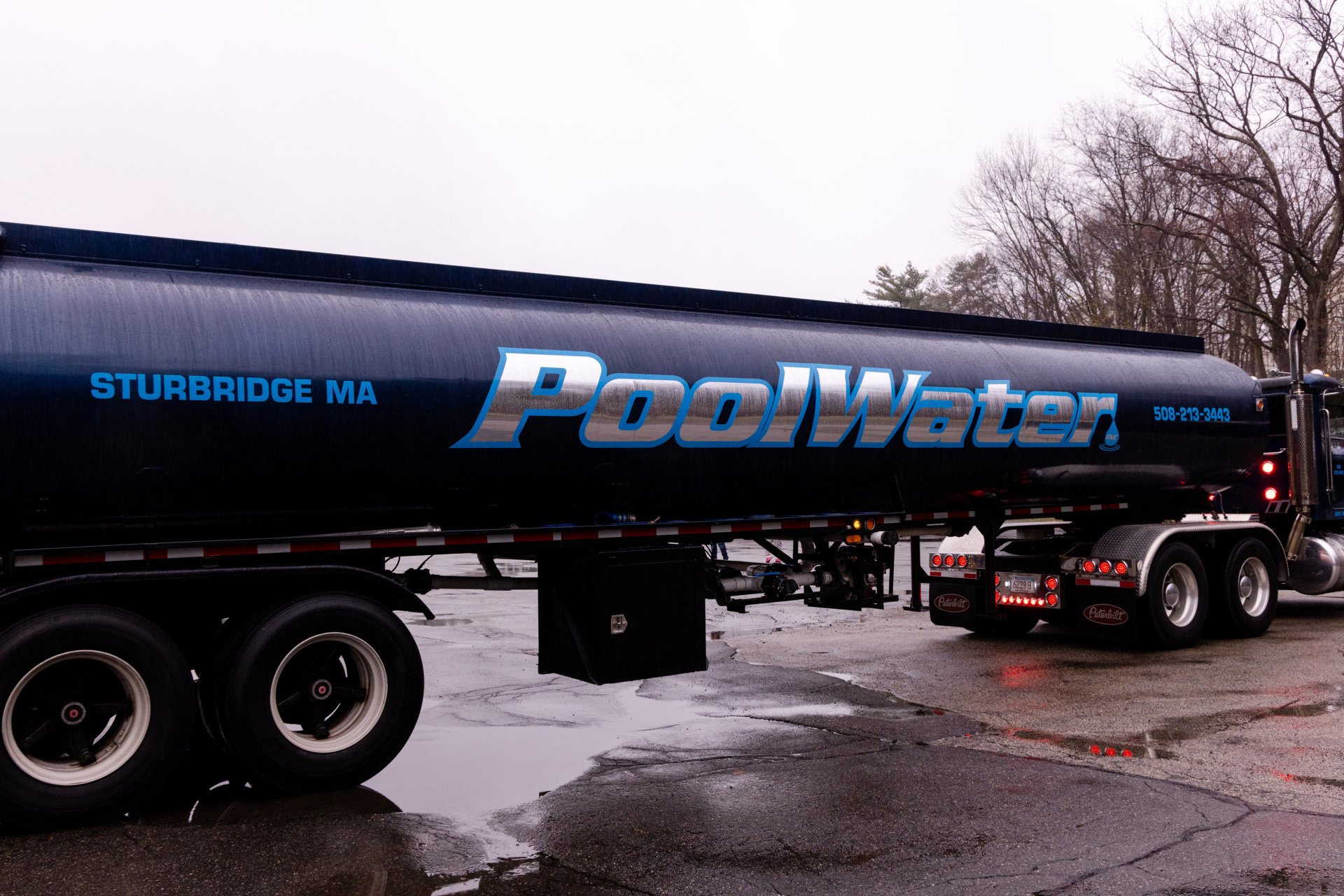 Bulk pool water delivery services for Sturbridge, Massachusetts.
