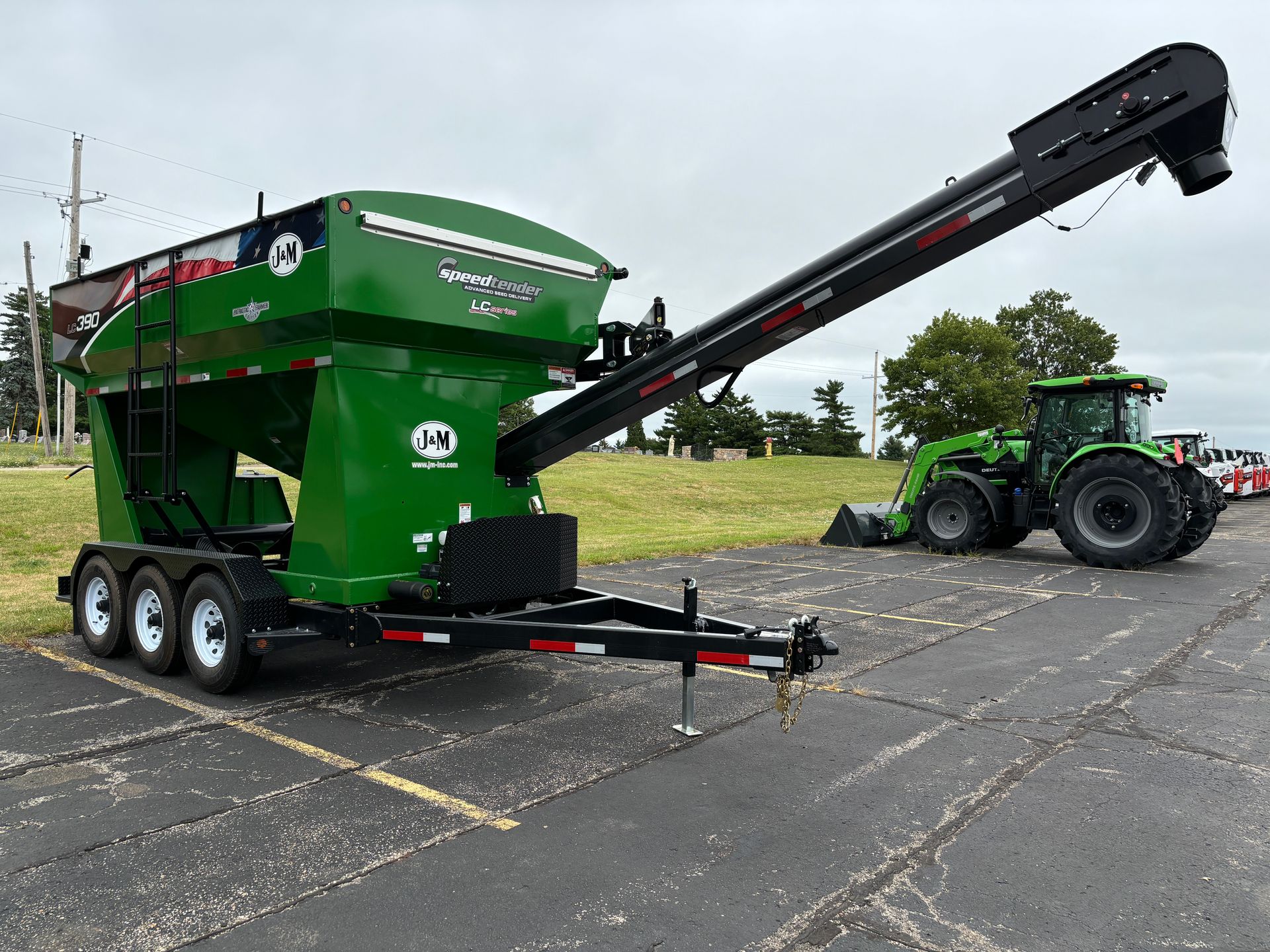 2024 J&M LC390 SpeedTender Seed Transport