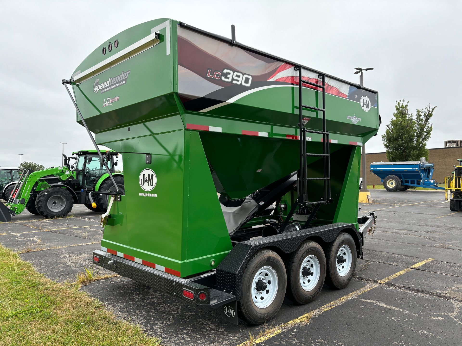 2024 J&M LC390 SpeedTender Seed Transport
