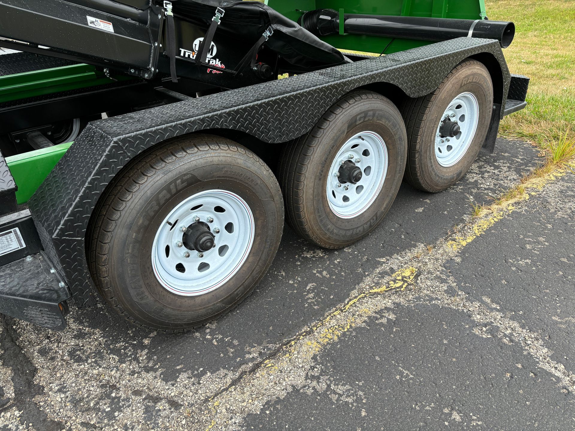 2024 J&M LC390 SpeedTender Seed Transport