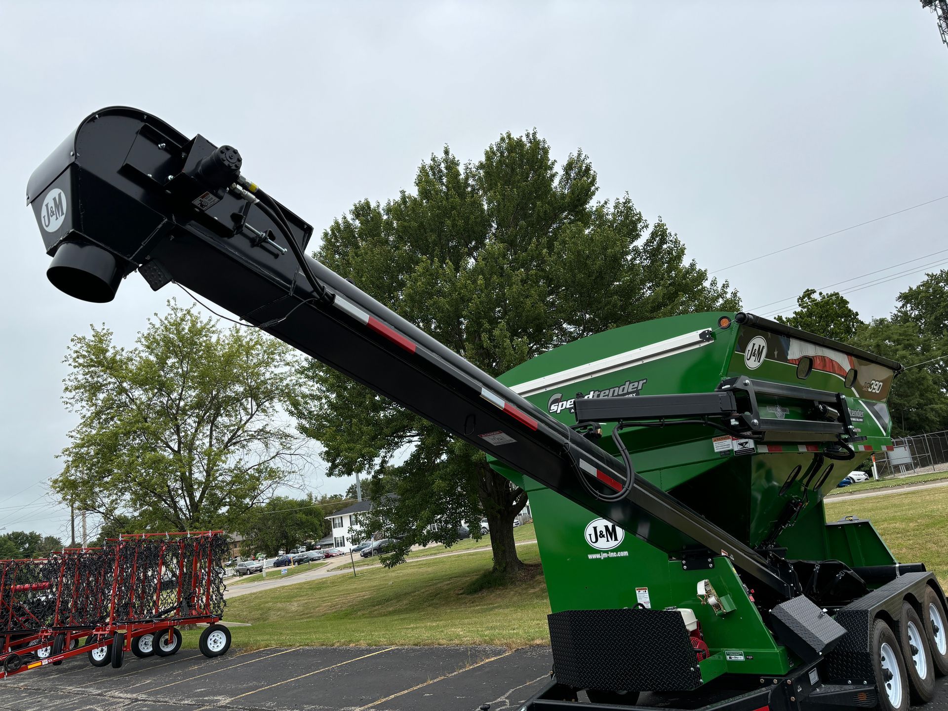 2024 J&M LC390 SpeedTender Seed Transport