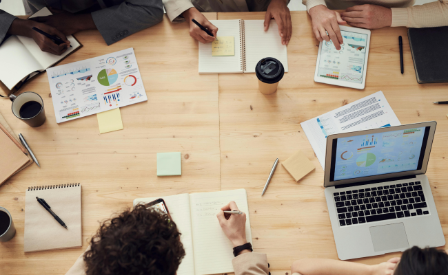 Managing marketing