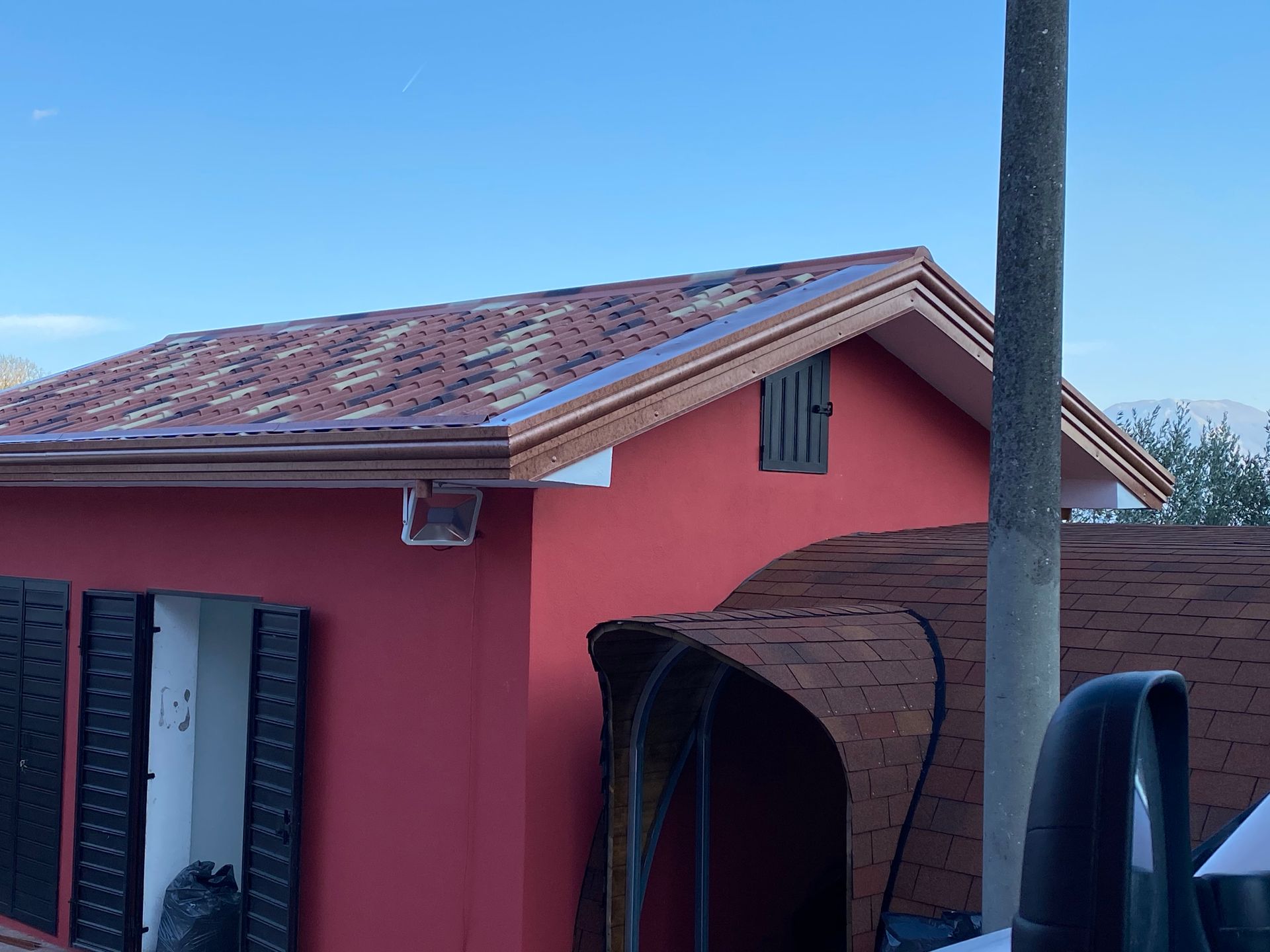 coperture metalliche coibentate  e ventilate