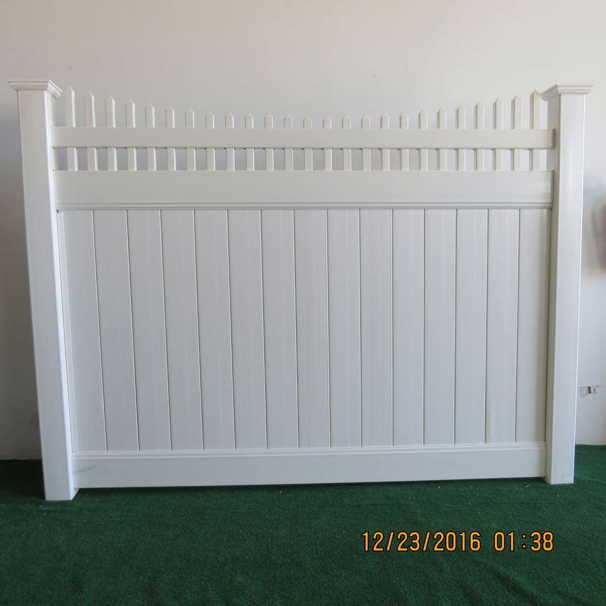 Vinyl Fencing