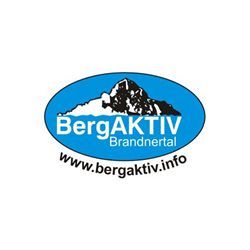 Das Logo von Bergaktiv Brandnertal ist ein blaues Oval mit einem Berg darauf.
