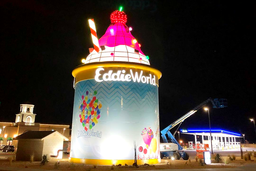 World's Largest Ice Cream Sundae Sculpture world record in Yermo