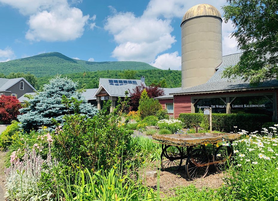 World's Largest Kaleidoscope world record in Mount Tremper, New York