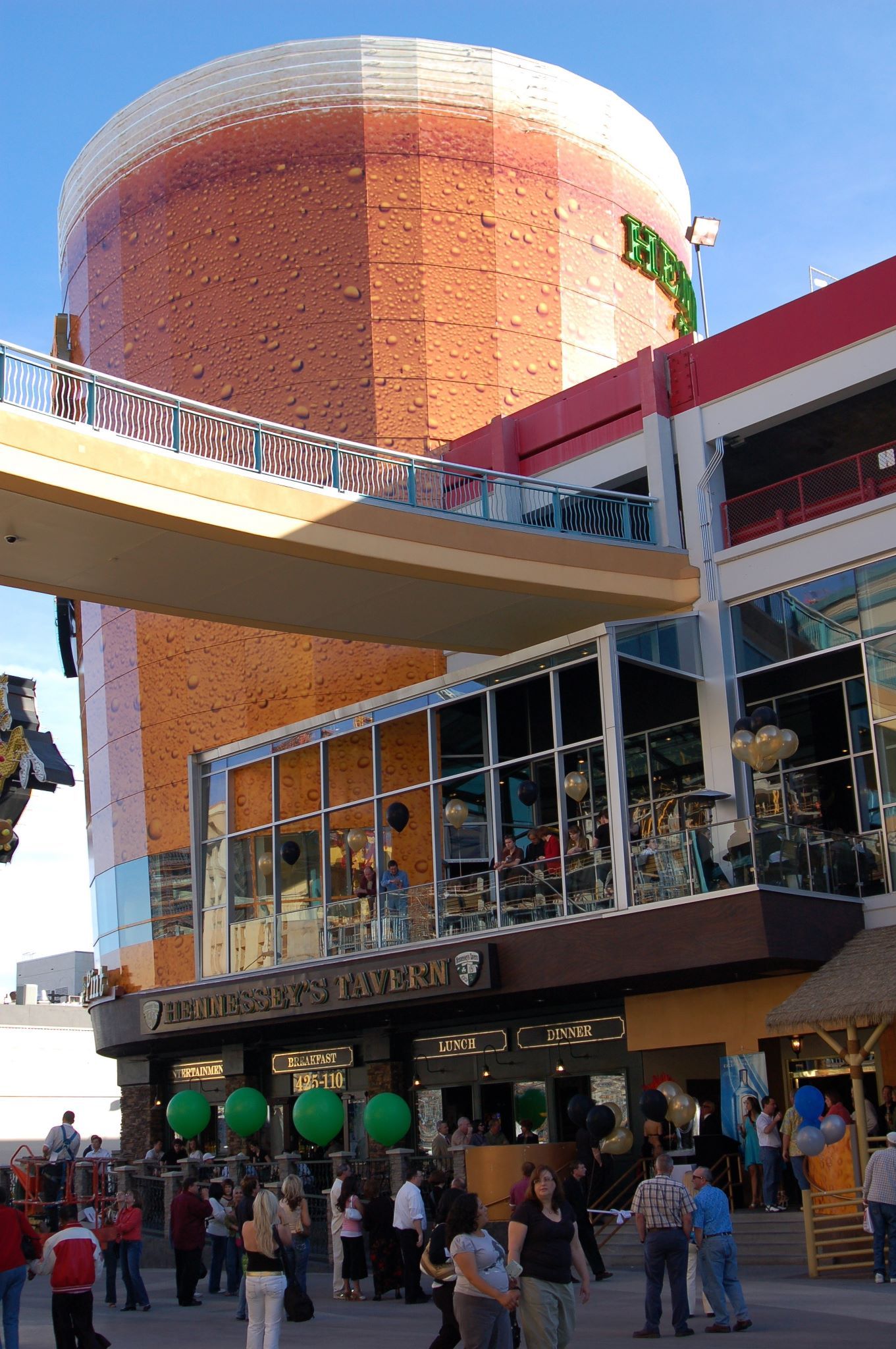 World's Largest Pint Glass world record in Las Vegas, Nevada