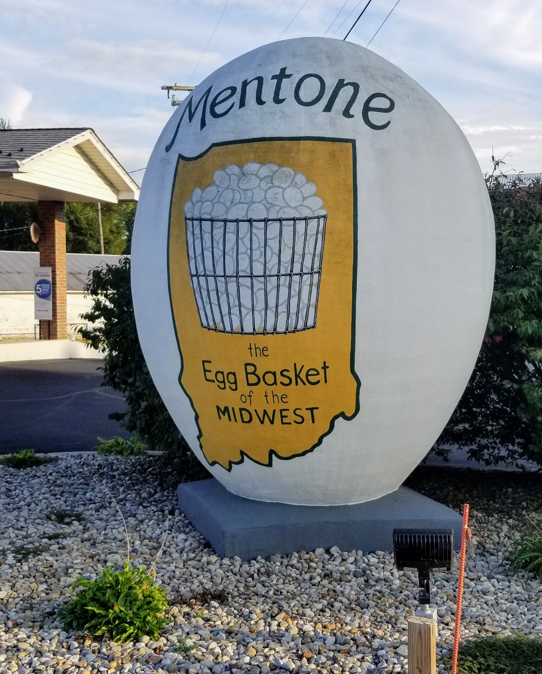 World’s Largest Concrete Egg Sculpture world record in Mentone, Indiana