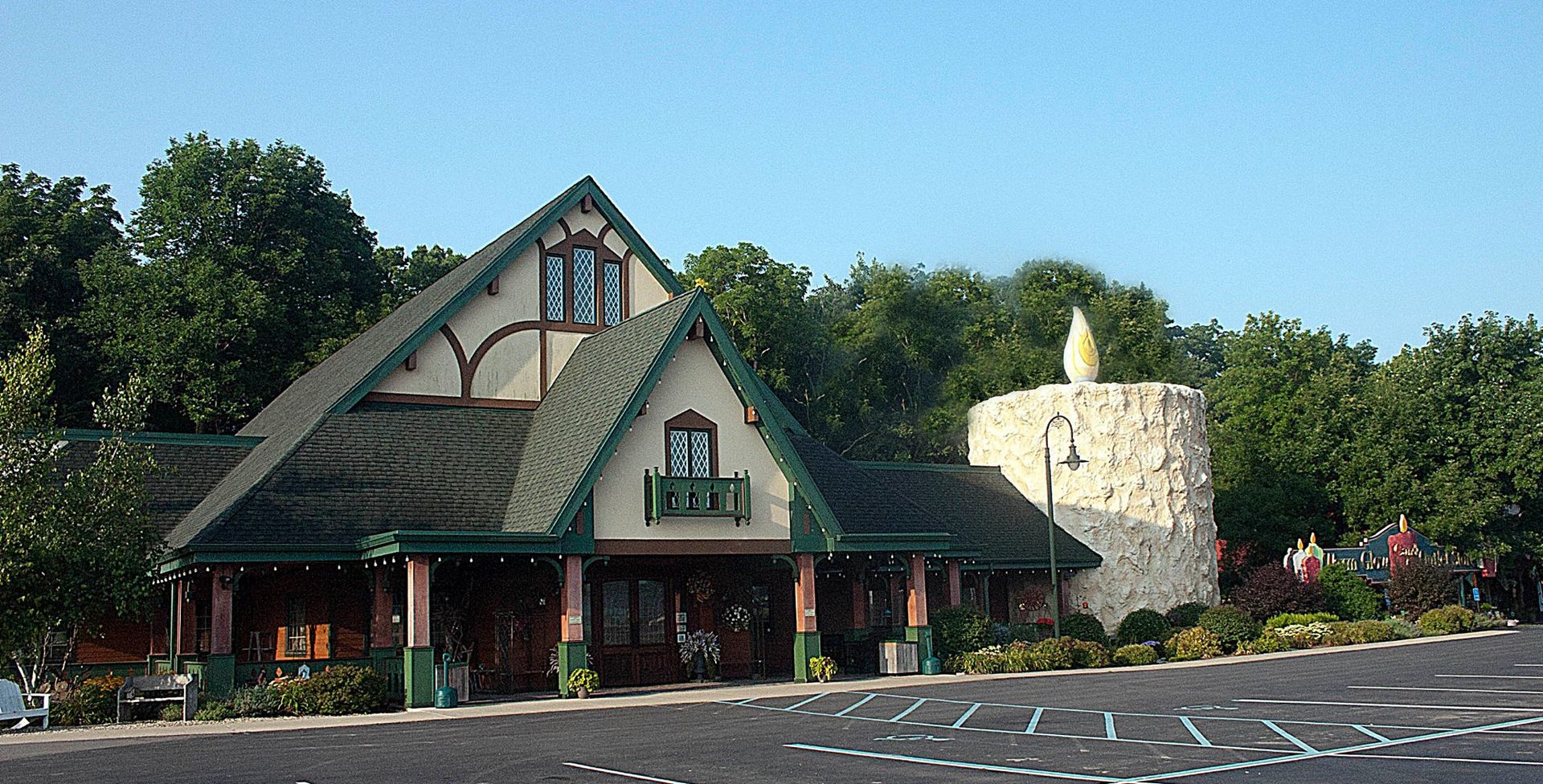 World’s Largest Candle Sculpture world record in Centerville, Indiana
