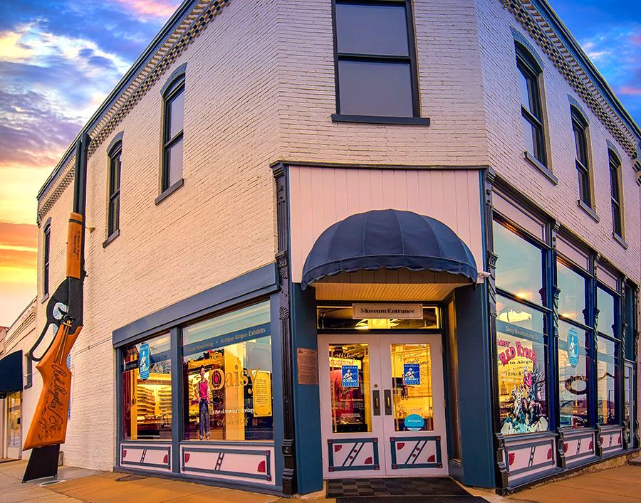 World's Largest Daisy BB Gun: world record in Rogers, Arkansas