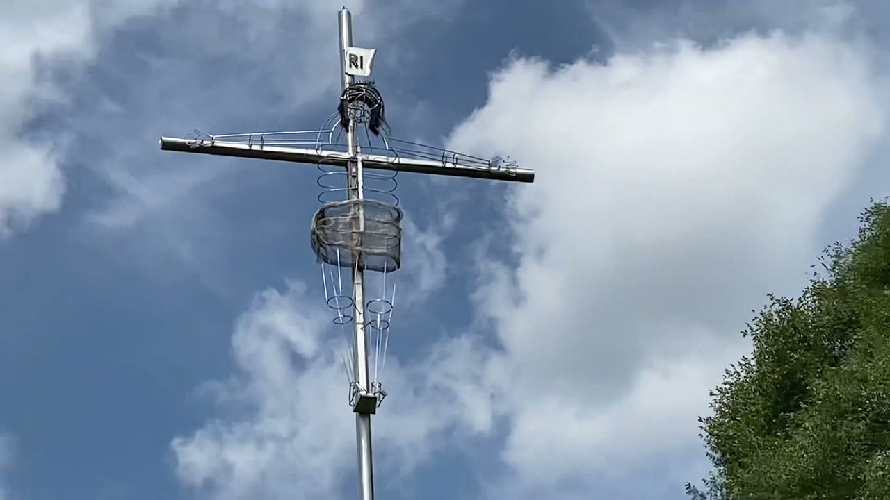 World's Largest Crucifix: world record in Bardstown, Kentucky