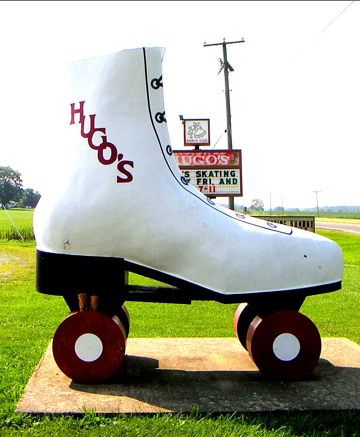 World’s Largest Roller Skate Sculpture, world record in Bealeton, Virginia