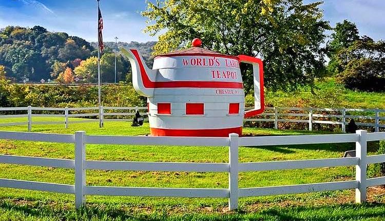 World's Largest Teapot-shaped Building, world record in Chester, West Virginia