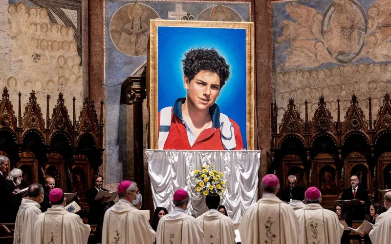 World's First Millennial Saint, world record set by Carlo Acutis