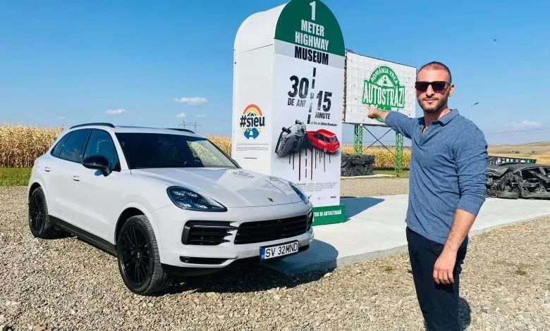 World's Shortest Highway, world record set by the one-meter highway