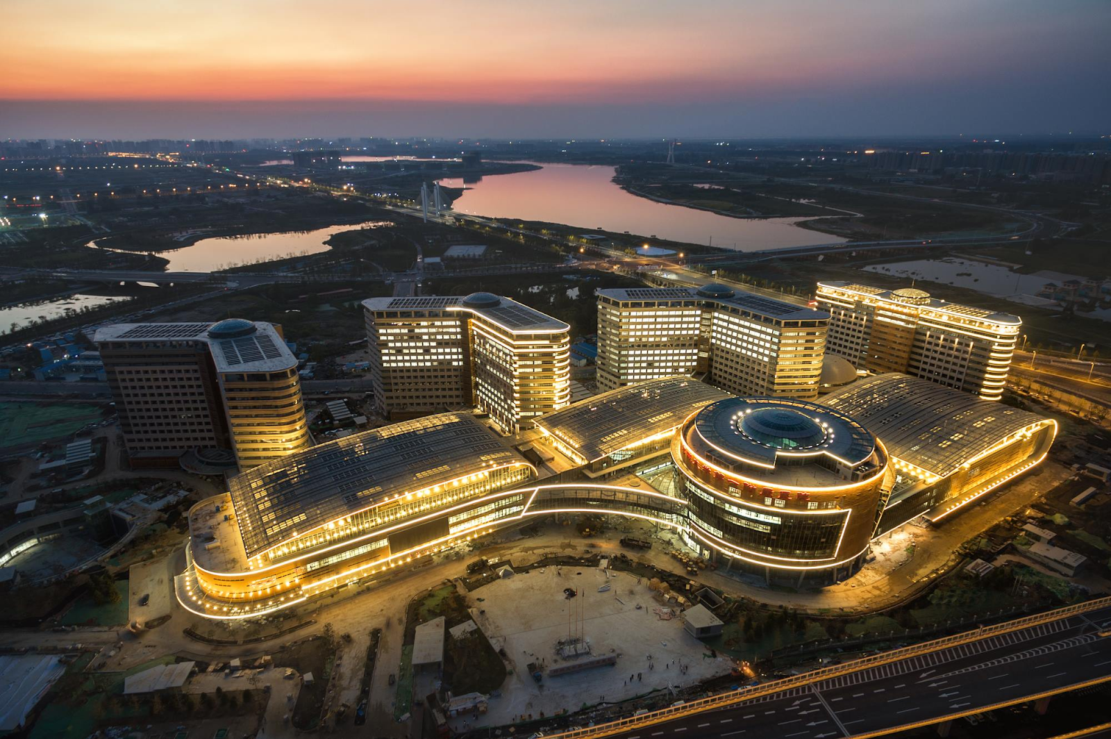 World’s Largest Hospital by capacity, world record set in China