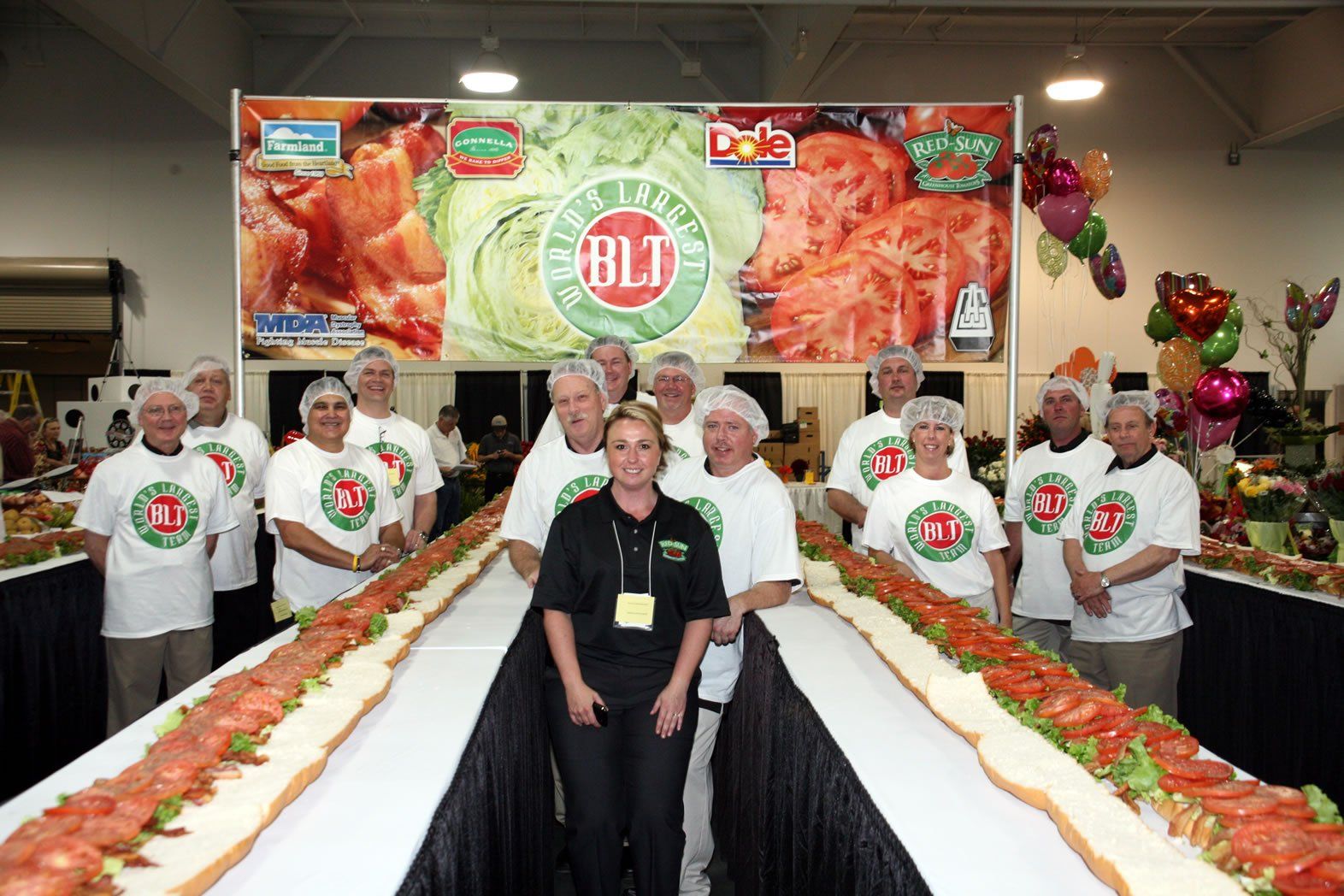 Longest BLT sandwich: Associated Wholesale Grocers sets world record