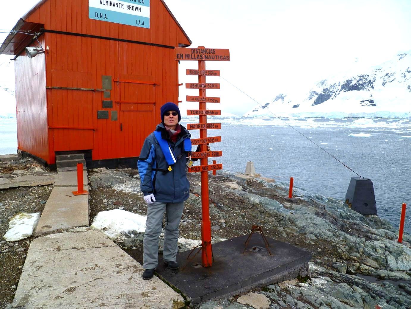  First person to visit all UN member countries and Antarctica: Yili Liu set world record