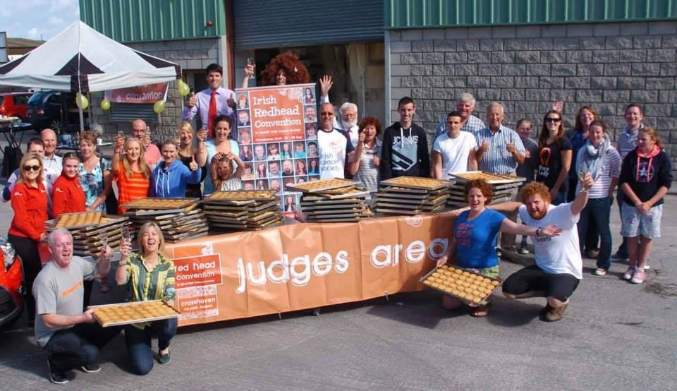 Most cookies baked in one hour: Irish redheads break Guinness world record (PICS)

