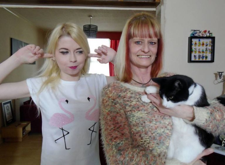 Loudest purr: Merlin the cat breaks Guinness World Records record (VIDEO) 