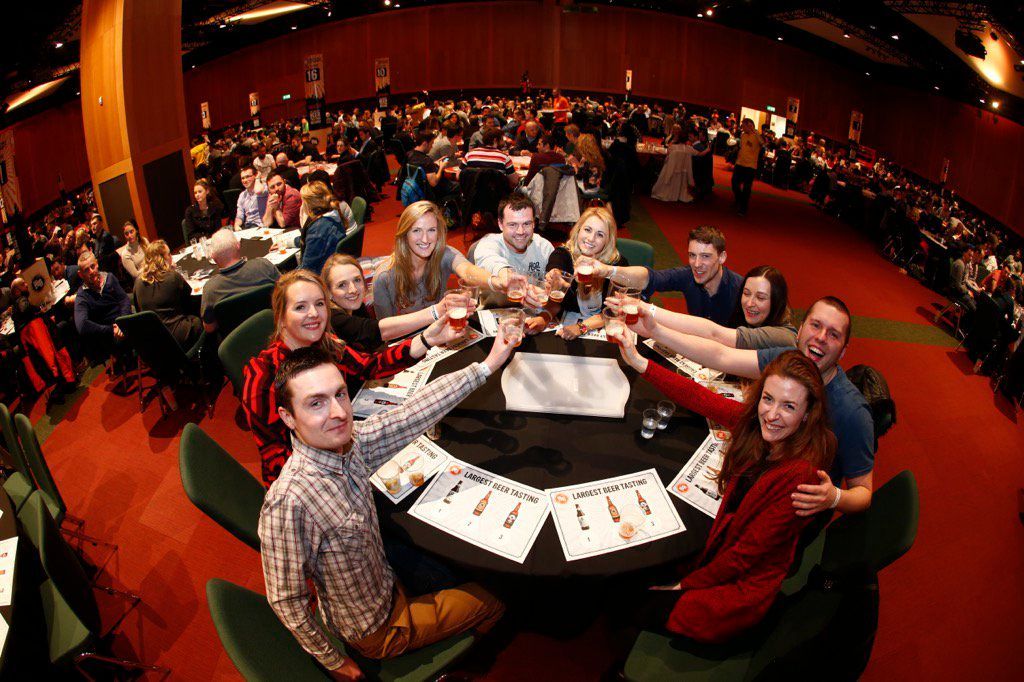 Largest beer tasting: Ireland breaks Guinness World Records record (VIDEO)
