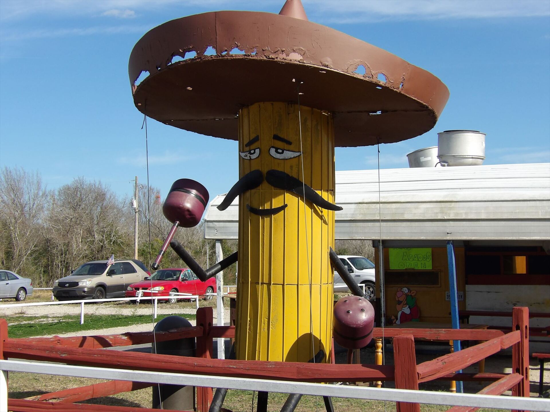 World's Largest Tamale Statue: Alvin, Texas, sets world record
