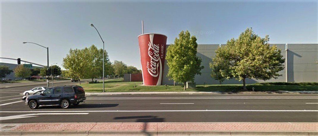 World's Largest Coca-Cola Cup Sculpture: world record set in Sacramento, California World's Largest Coca-Cola Cup Sculpture: world record set in Sacramento, California
