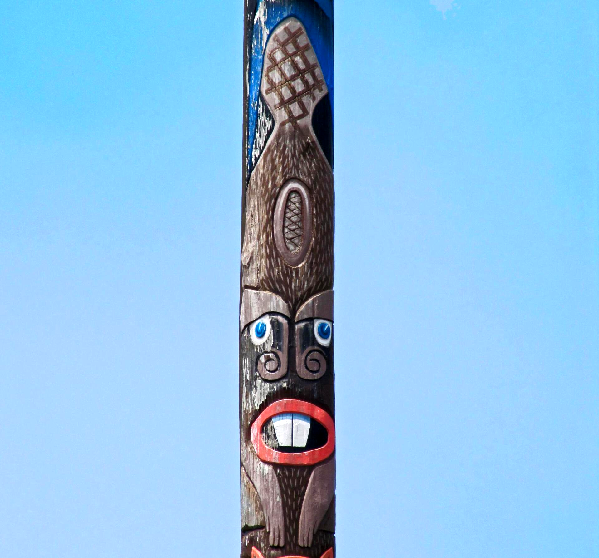 World's Largest Totem Pole: world record set in McKinleyville, California