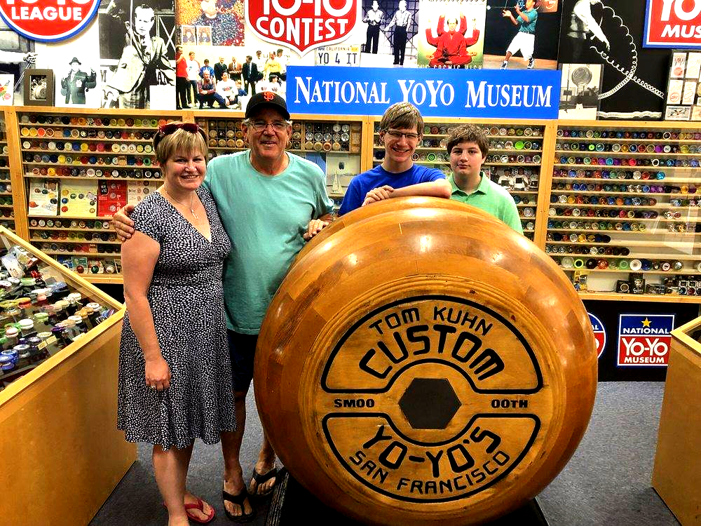World's Largest Wooden YoYo: world record in Chico, California