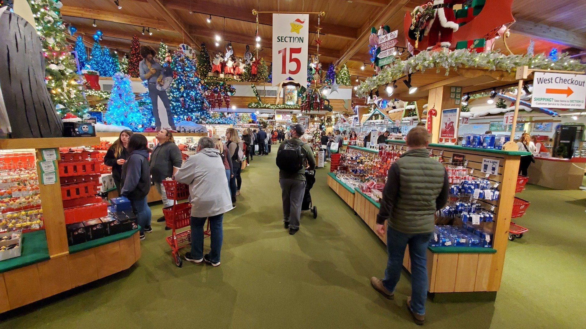World's Largest Christmas Store: world record in Frankenmuth, Michigan