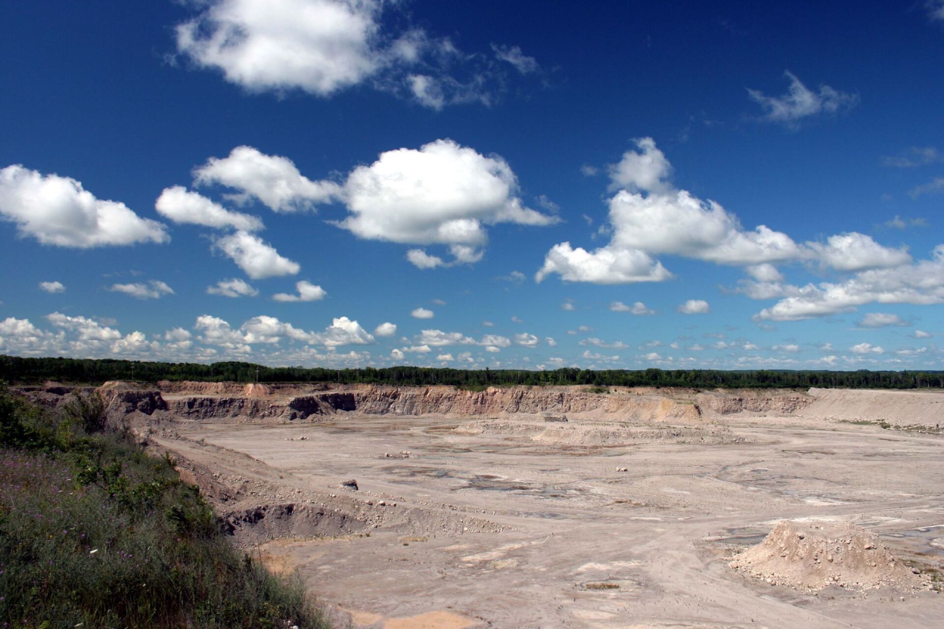 World’s Largest Limestone Quarry: world record in Rogers City, Michigan