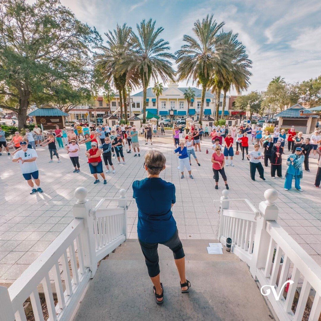 World's Biggest Retirement Community: world record in The Villages, Florida