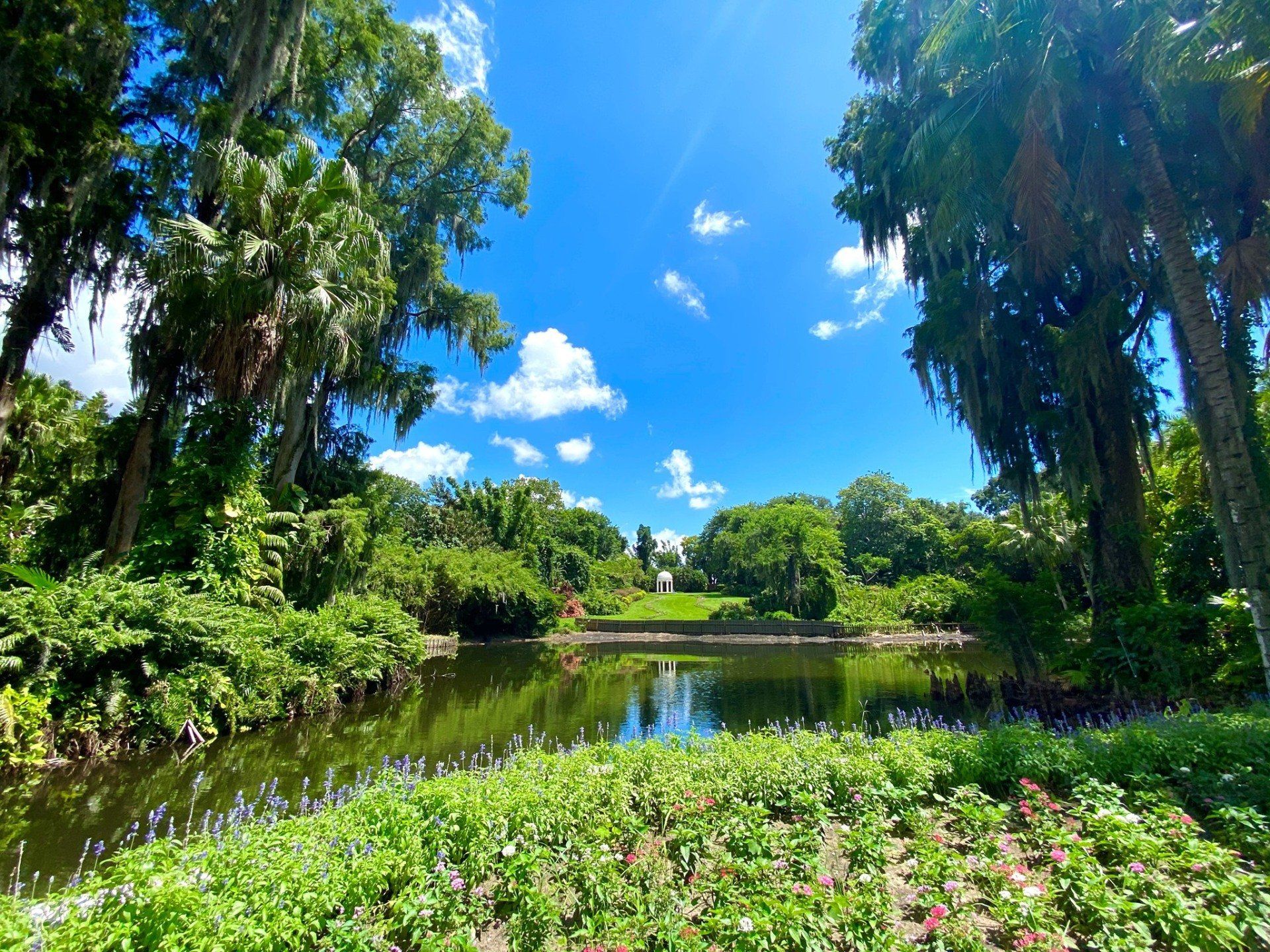 World's Largest Interactive LEGOLAND Park: world record in Winter Haven, Florida