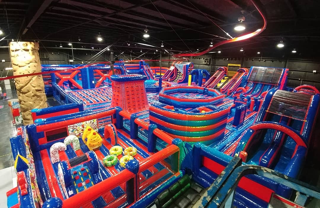 World's Largest Indoor Inflatable Adventure Park: world record in Sarasota, Florida World's Largest Indoor Inflatable Adventure Park: world record in Sarasota, Florida