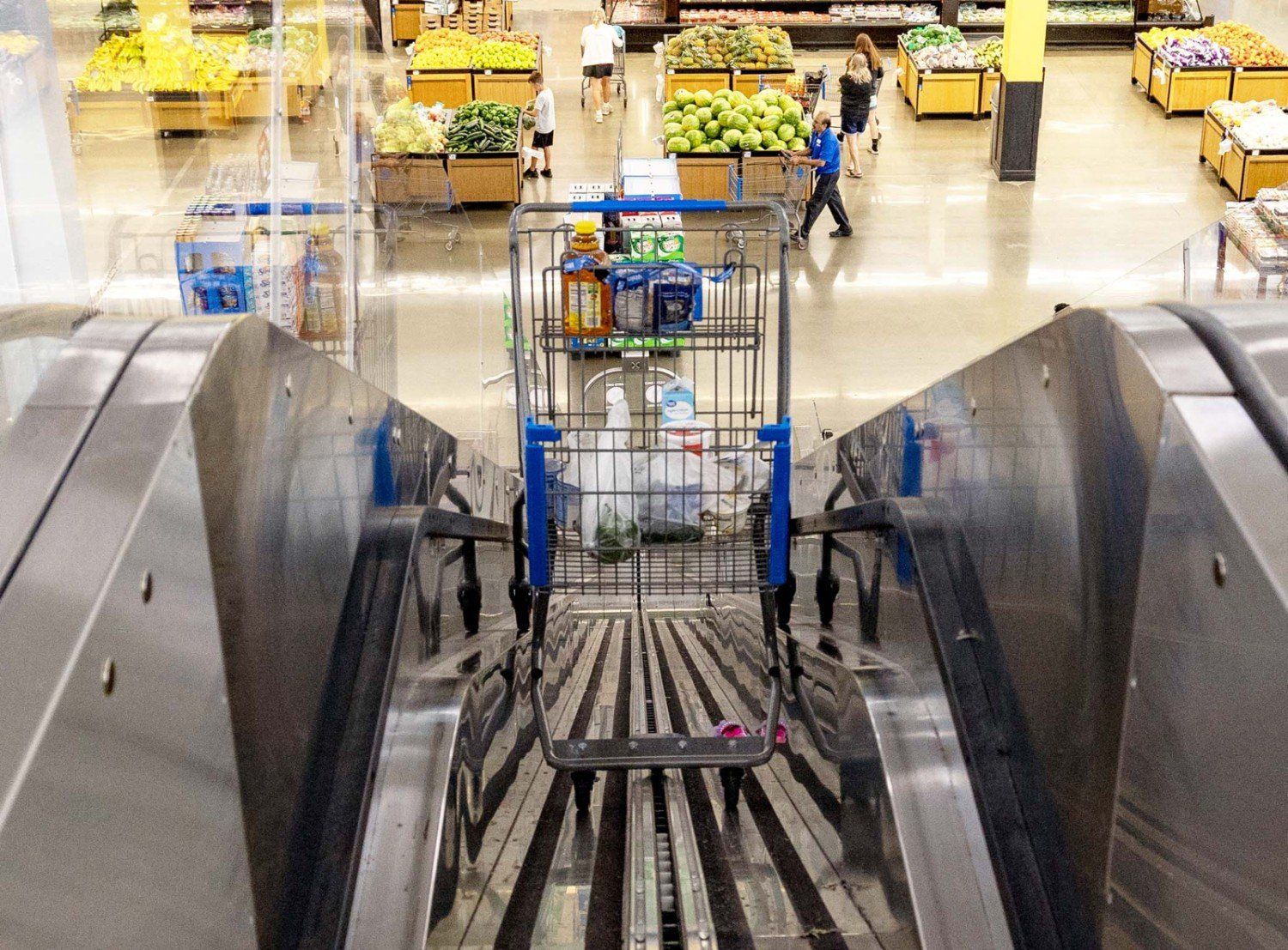 World's Largest Walmart Supercenter: world record in Albany, New York