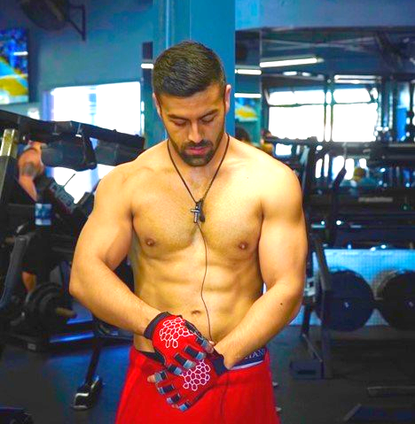 Most Pull Ups In A Month (Mixed Grip): Jordan Veiga sets world record Most Pull Ups In A Month (Mixed Grip): Jordan Veiga sets world record