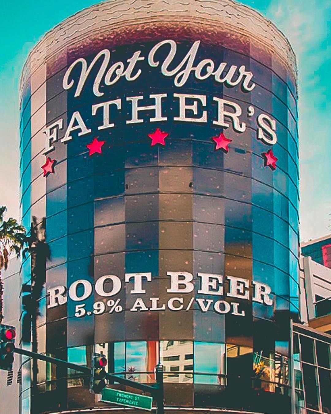 World's Largest Pint Glass: world record in Las Vegas, Nevada