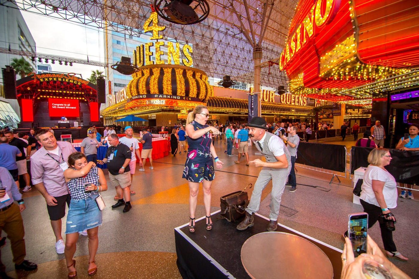 World's Largest Single Video Screen: world record in Las Vegas, Nevada World's Largest Single Video Screen: world record in Las Vegas, Nevada